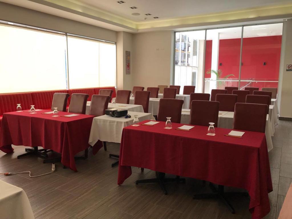 Az Hotel And Suites Панама Сити Екстериор снимка