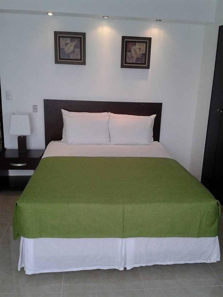 Az Hotel And Suites Панама Сити Екстериор снимка
