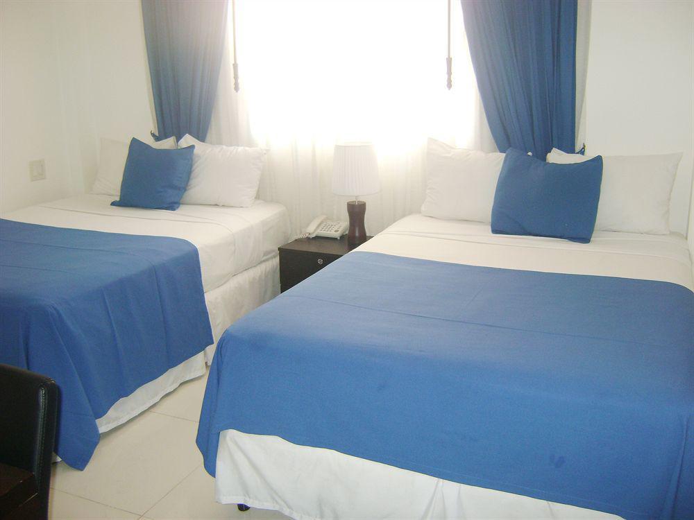 Az Hotel And Suites Панама Сити Екстериор снимка